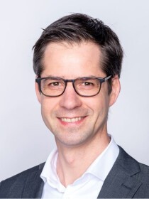 Dr. Laurent Feuz