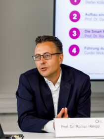 Prof. Dr. Roman Hänggi